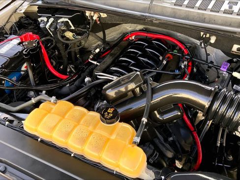 Used 2018 Ford F150 XLT RWD image 33