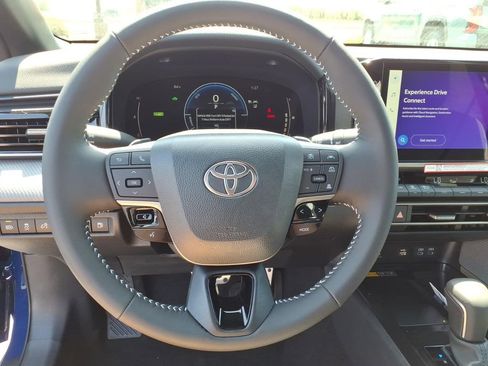 New 2026 Toyota Camry SE FWD image 15
