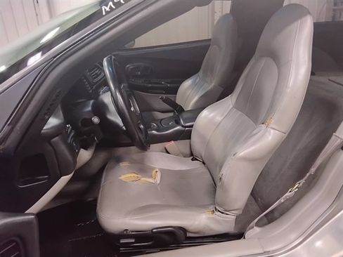 Used 1999 Chevrolet Corvette Coupe image 11