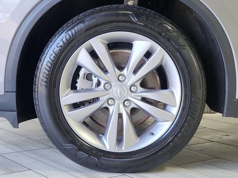 Used 2023 Acura MDX SH-AWD image 9