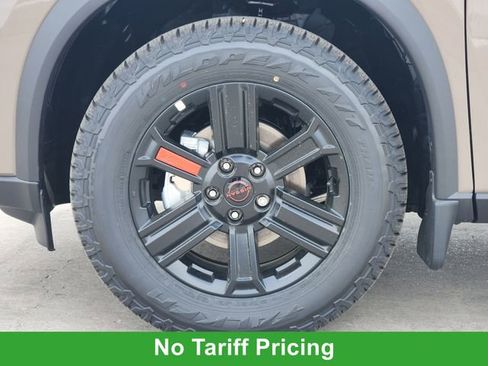 New 2026 Nissan Rogue SV image 7