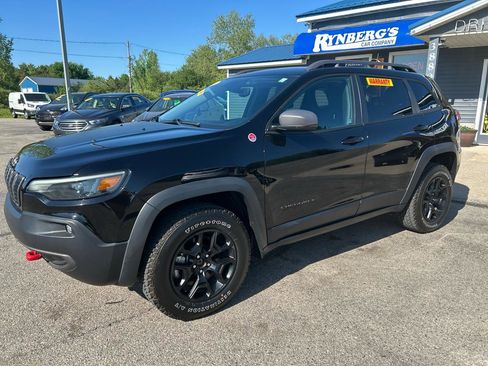 Used 2021 Jeep Cherokee Trailhawk AWD/4WD image 1