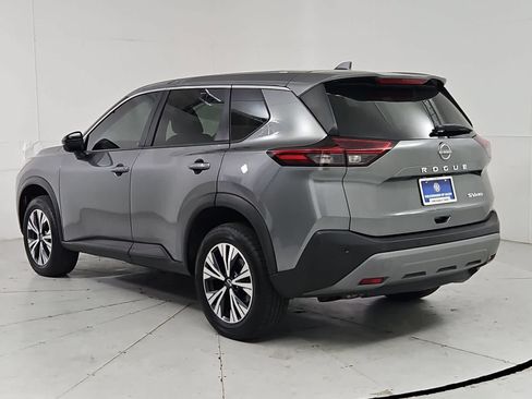 Used 2022 Nissan Rogue SV AWD/4WD image 4