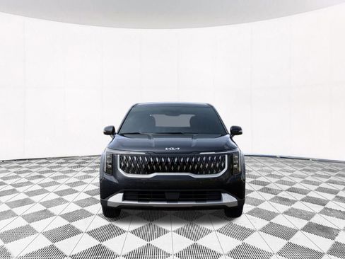 New 2026 Kia Carnival EX image 2