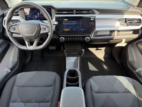 New 2027 Chevrolet Bolt LT image 10