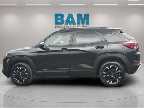 Certified 2023 Chevrolet TrailBlazer LT w/ Convenience Package AWD/4WD image 4