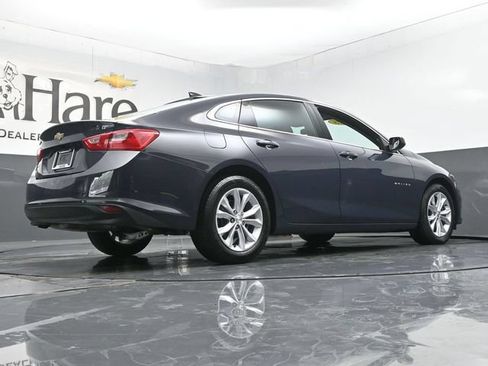 Used 2025 Chevrolet Malibu LT FWD image 32