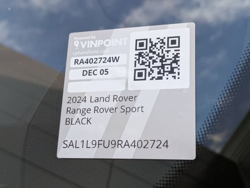 Used 2024 Land Rover Range Rover Sport Dynamic SE image 34