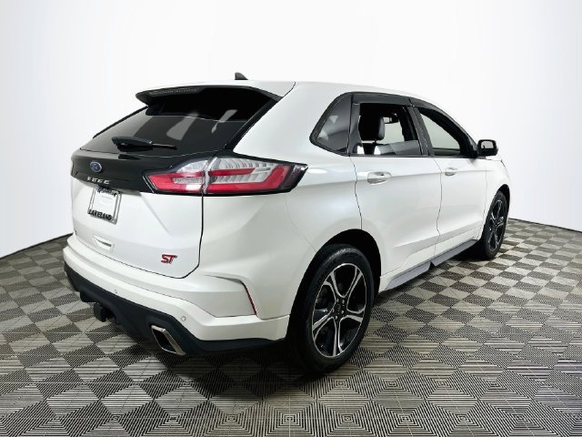Used 2023 Ford Edge ST AWD/4WD image 3