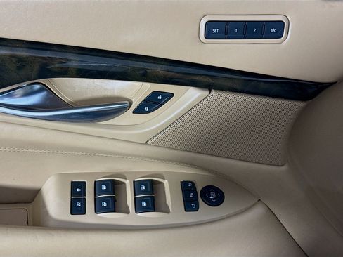 Used 2020 Cadillac Escalade Platinum AWD/4WD image 23