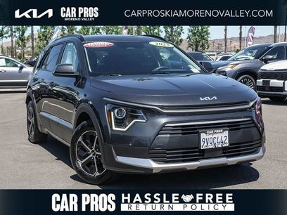 Certified 2025 Kia Niro EX