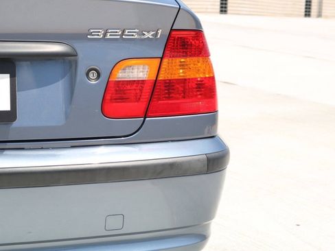 Used 2004 BMW 325xi Sedan AWD/4WD image 60