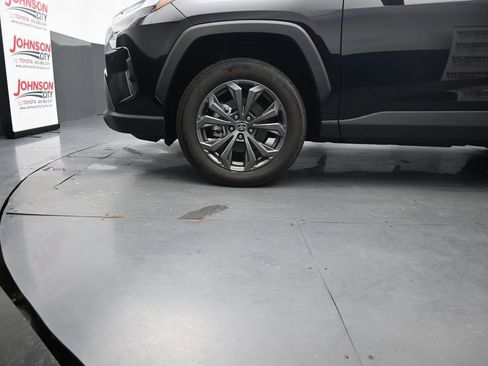 Used 2024 Toyota RAV4 XLE Premium w/ Weather Package AWD/4WD image 15