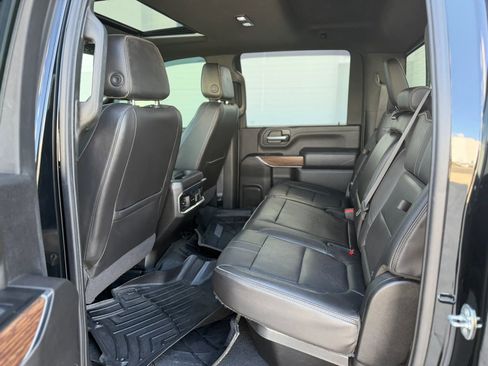 Used 2022 Chevrolet Silverado 3500 High Country AWD/4WD image 11