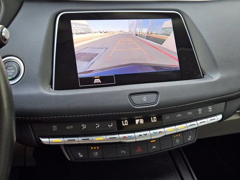 Certified 2023 Cadillac XT4 Premium Luxury FWD image 21