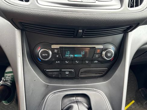 Used 2014 Ford Escape SE w/ Equipment Group 201A AWD/4WD image 13