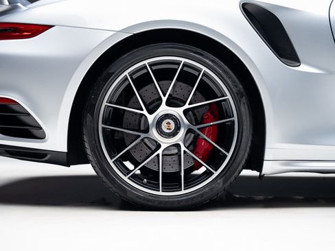 Used 2017 Porsche 911 Turbo image 41