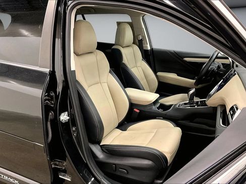 Used 2022 Subaru Outback Limited AWD/4WD image 30
