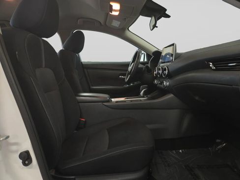Used 2024 Nissan Sentra SV w/ All-Weather Package FWD image 33