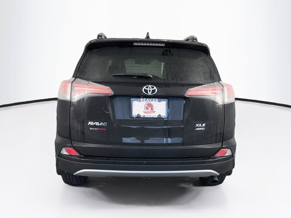 Used 2017 Toyota RAV4 XLE w/ Plus Extra Value Package AWD/4WD image 8