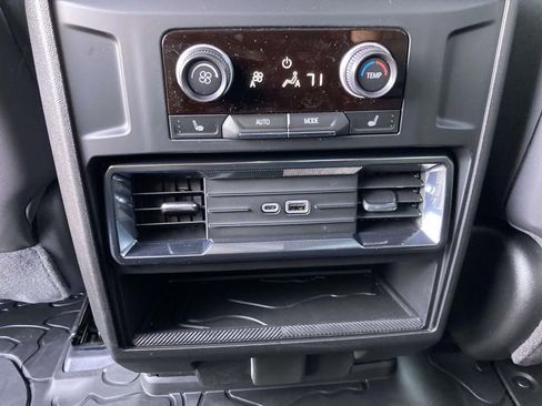 New 2026 GMC Hummer EV 4x4 Crew Cab w/ LPO, Dark Essentials Package image 14