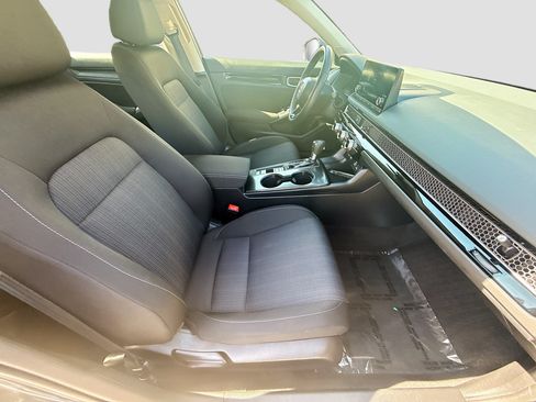 Certified 2023 Honda Civic EX image 30