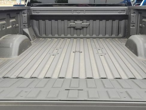 New 2026 Chevrolet Silverado 2500 ZR2 AWD/4WD image 6