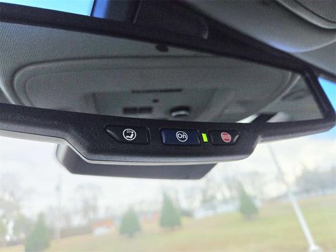 Used 2017 GMC Yukon Denali w/ Open Road Package image 39