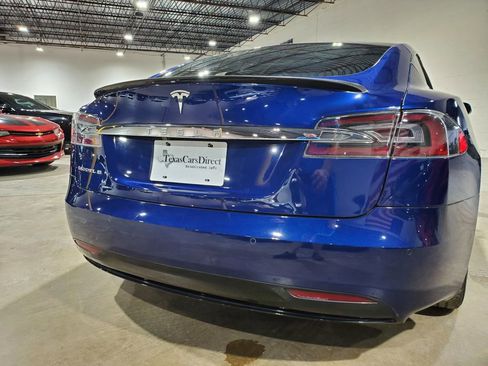 Used 2017 Tesla Model S 75 RWD image 47
