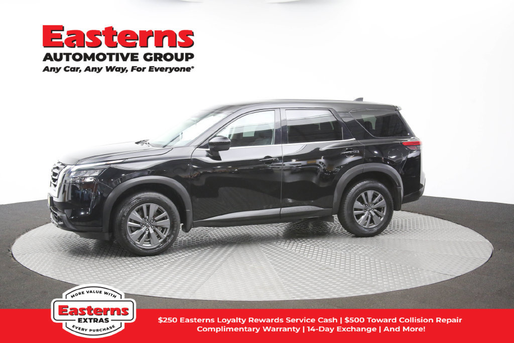 Used 2024 Nissan Pathfinder S AWD/4WD image 56