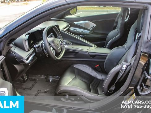 Used 2024 Chevrolet Corvette Stingray image 16