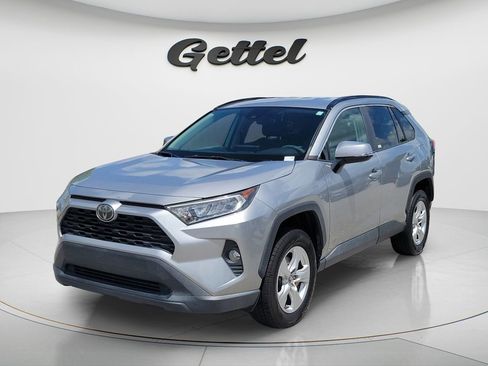 Certified 2020 Toyota RAV4 XLE FWD image 1