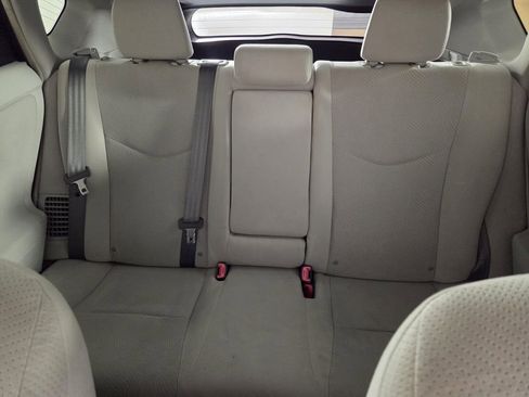 Used 2015 Toyota Prius Two image 25