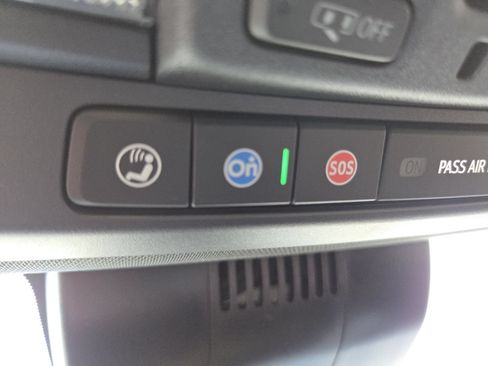 Used 2024 GMC Sierra 2500 AT4 w/ AT4 Premium Plus Package AWD/4WD image 37
