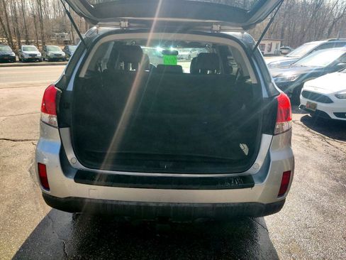 Used 2014 Subaru Outback 2.5i Limited image 14