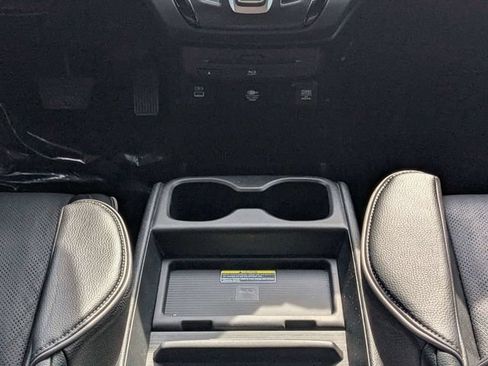 Used 2024 Honda Odyssey Elite image 19