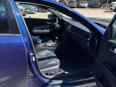 Used 2018 Kia Optima SX w/ Technology Package FWD image 23