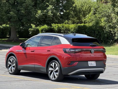 Used 2021 Volkswagen ID.4 Pro S w/ Gradient Package AWD/4WD image 7