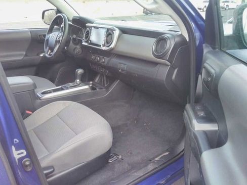 Used 2023 Toyota Tacoma SR5 image 7