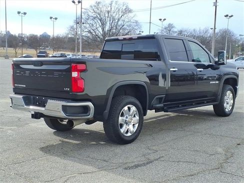 Certified 2022 Chevrolet Silverado 2500 LTZ w/ LTZ Premium Package image 5