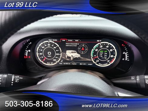 Used 2018 Jeep Wrangler Unlimited Sahara image 14