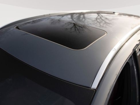 Used 2023 MAZDA CX-9 Carbon Edition image 29