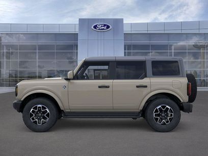 New 2026 Ford Bronco Outer Banks