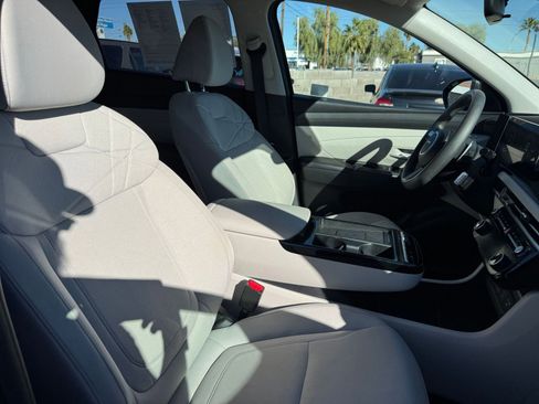 Used 2025 Hyundai Tucson Blue image 34