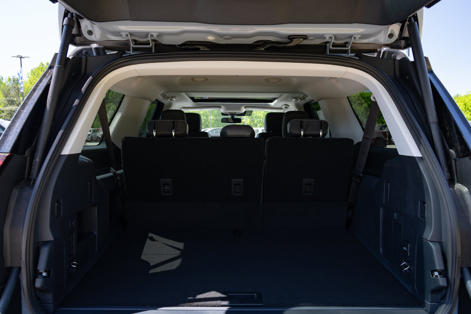 New 2026 Ford Expedition Max Active AWD/4WD image 9