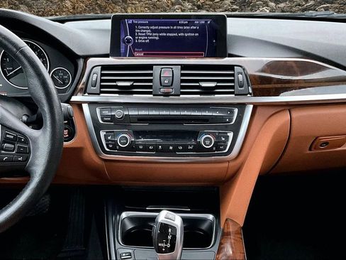 Used 2013 BMW 328i xDrive Sedan image 6