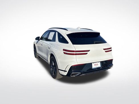 Used 2026 Genesis GV70 2.5T Sport Prestige image 3