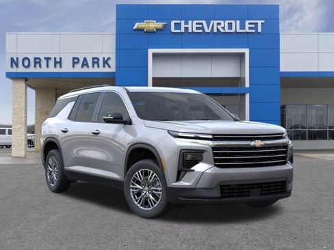 New 2026 Chevrolet Traverse LT FWD image 1