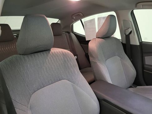 Used 2025 Toyota Camry LE image 35