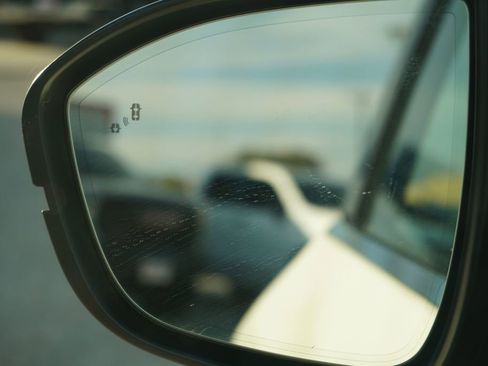 Used 2023 INFINITI QX60 Luxe image 16